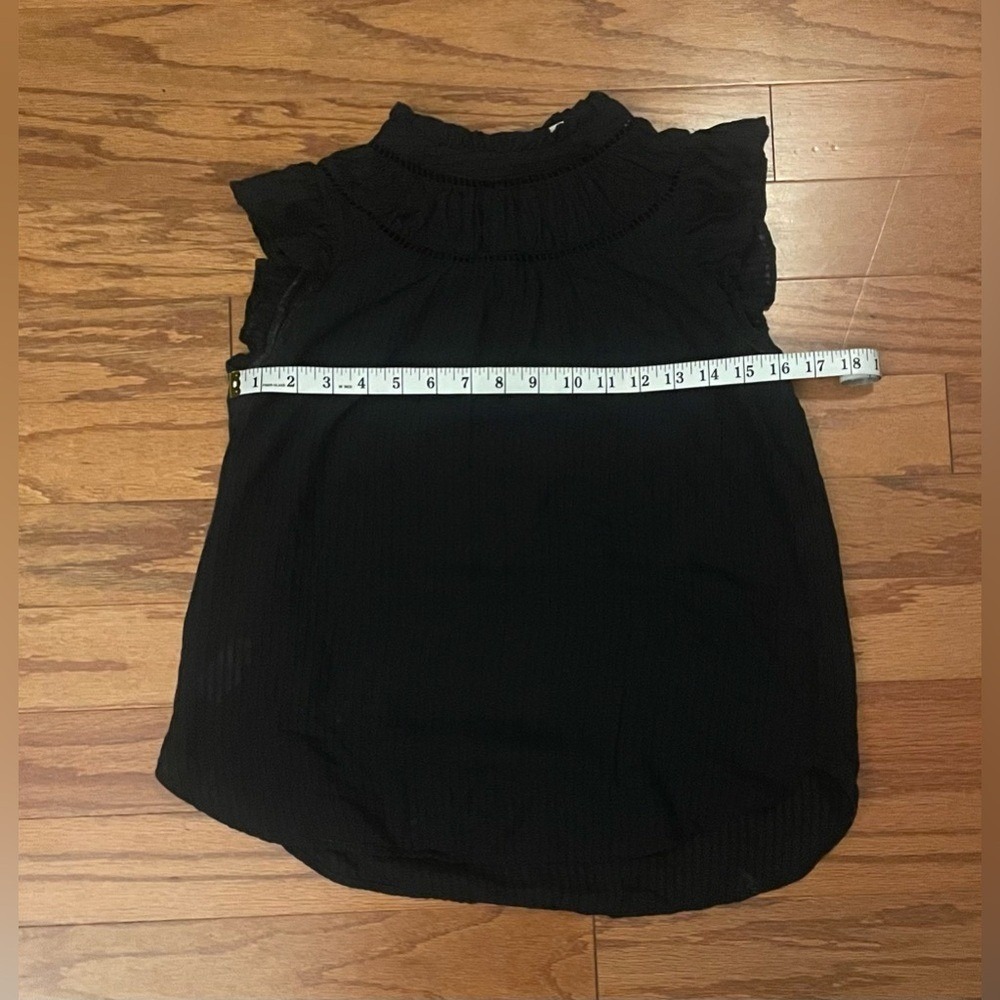 LOFT- Black‎ Ruffled Turtleneck Blouse Size XS - Picture 5 of 9